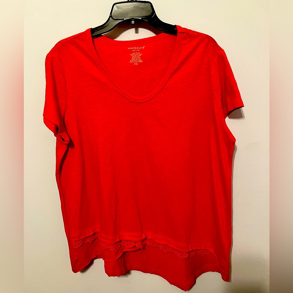 Nantucket Red Westbound Scoop Neck Sharkbite Hi-Lo Tee PXL